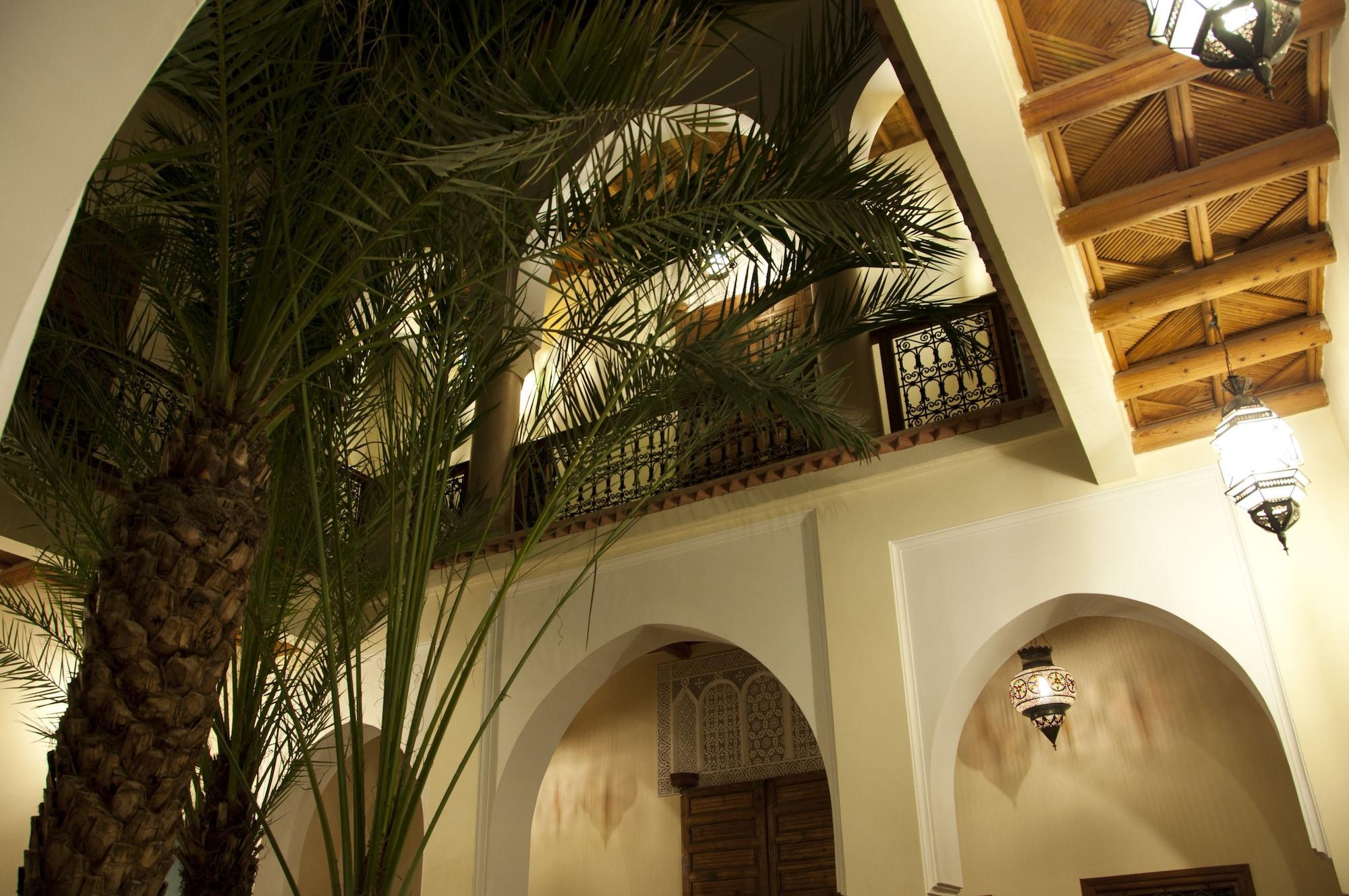 Les Trois Palmiers El Bacha Riad