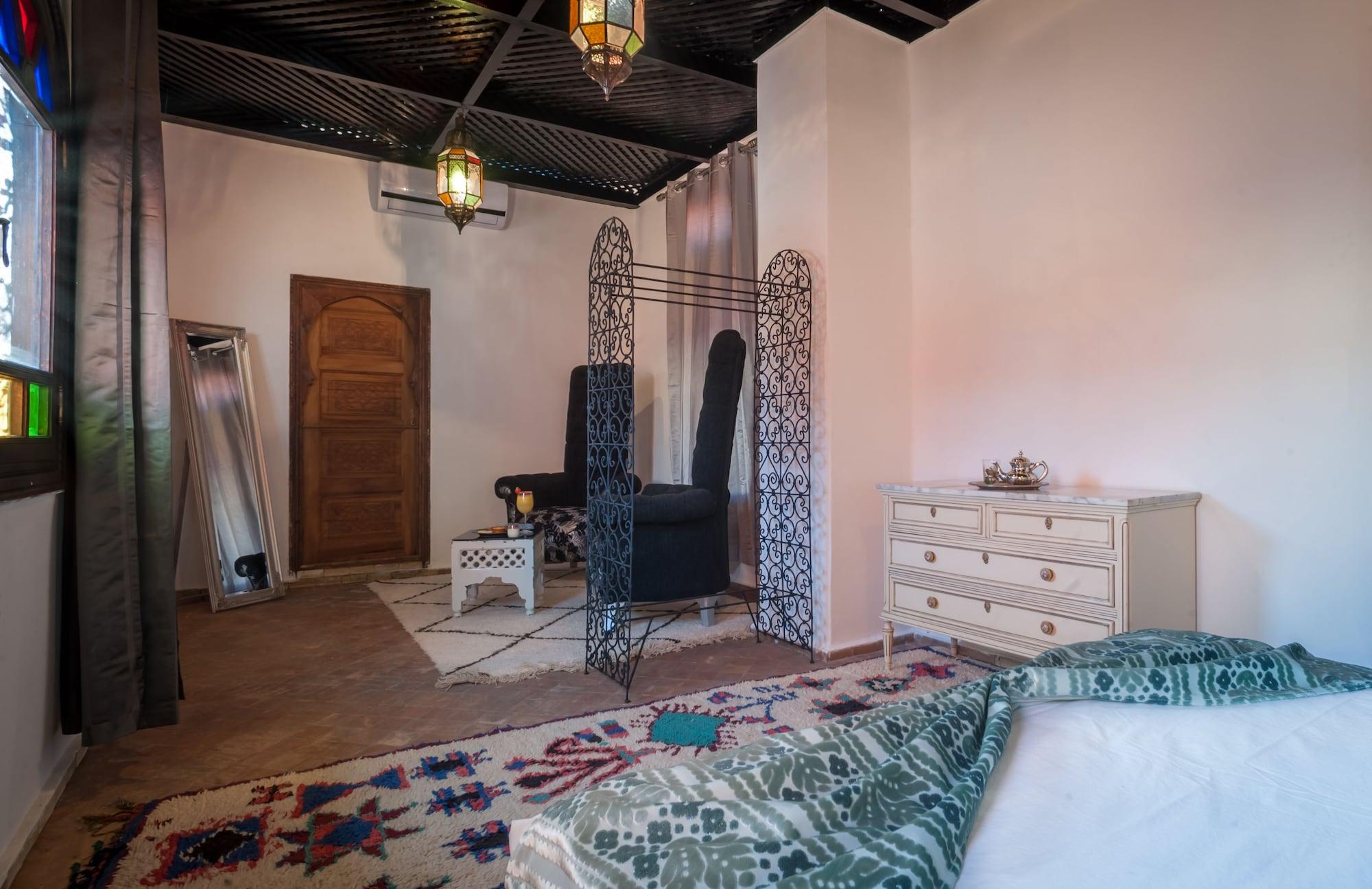 Aliya Bed and breakfast