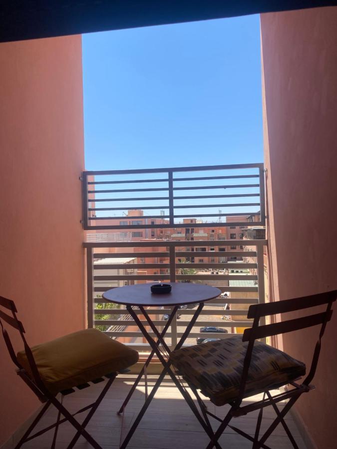 Apartment Avec Terrasse Au Calme En Plein Centre De Marrakech Tres Rare Marrakesch