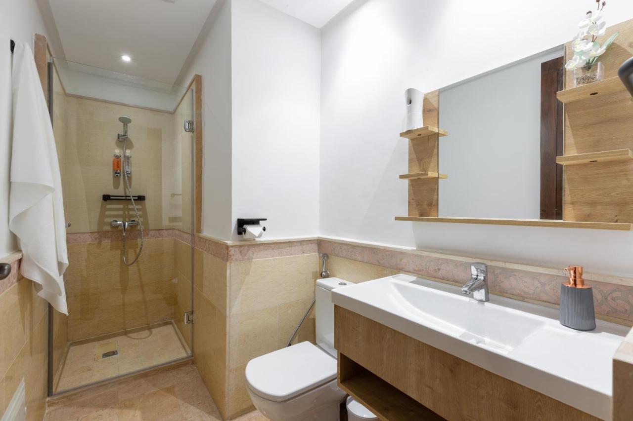 Apartment Hidden Gem With Self Check-in - Pool & Gym - M6 Blvd