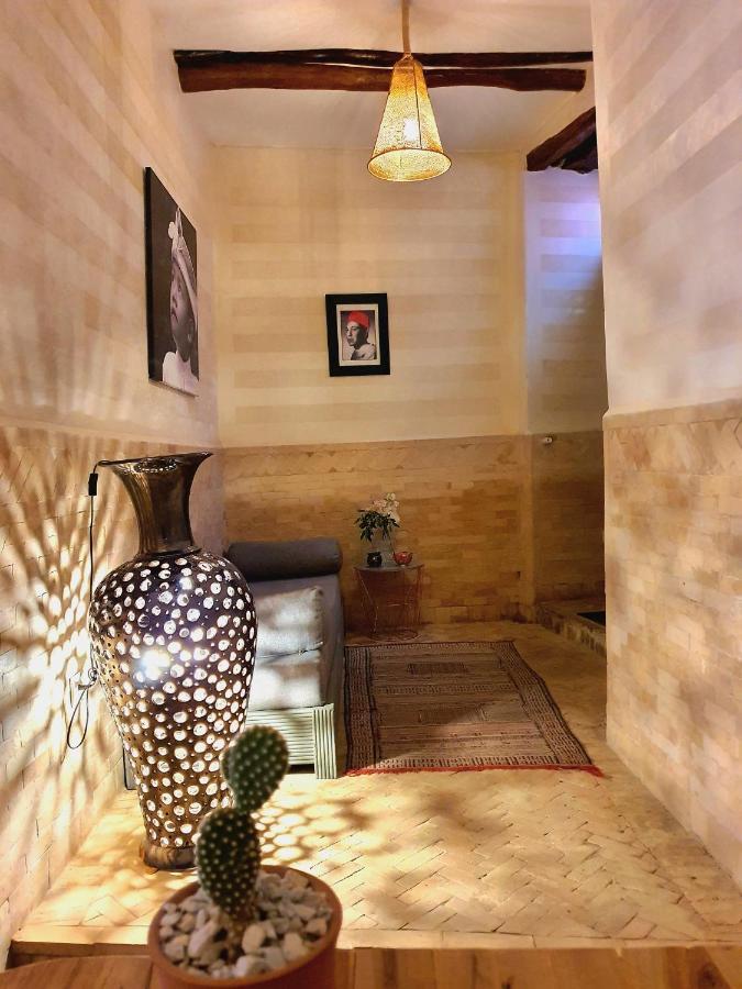 Dar Zouar & 3*