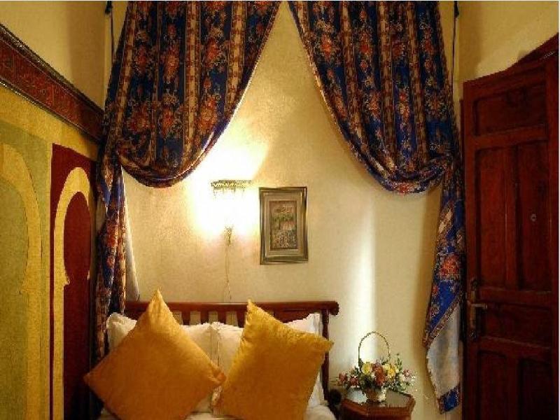 Dalia Riad 3*