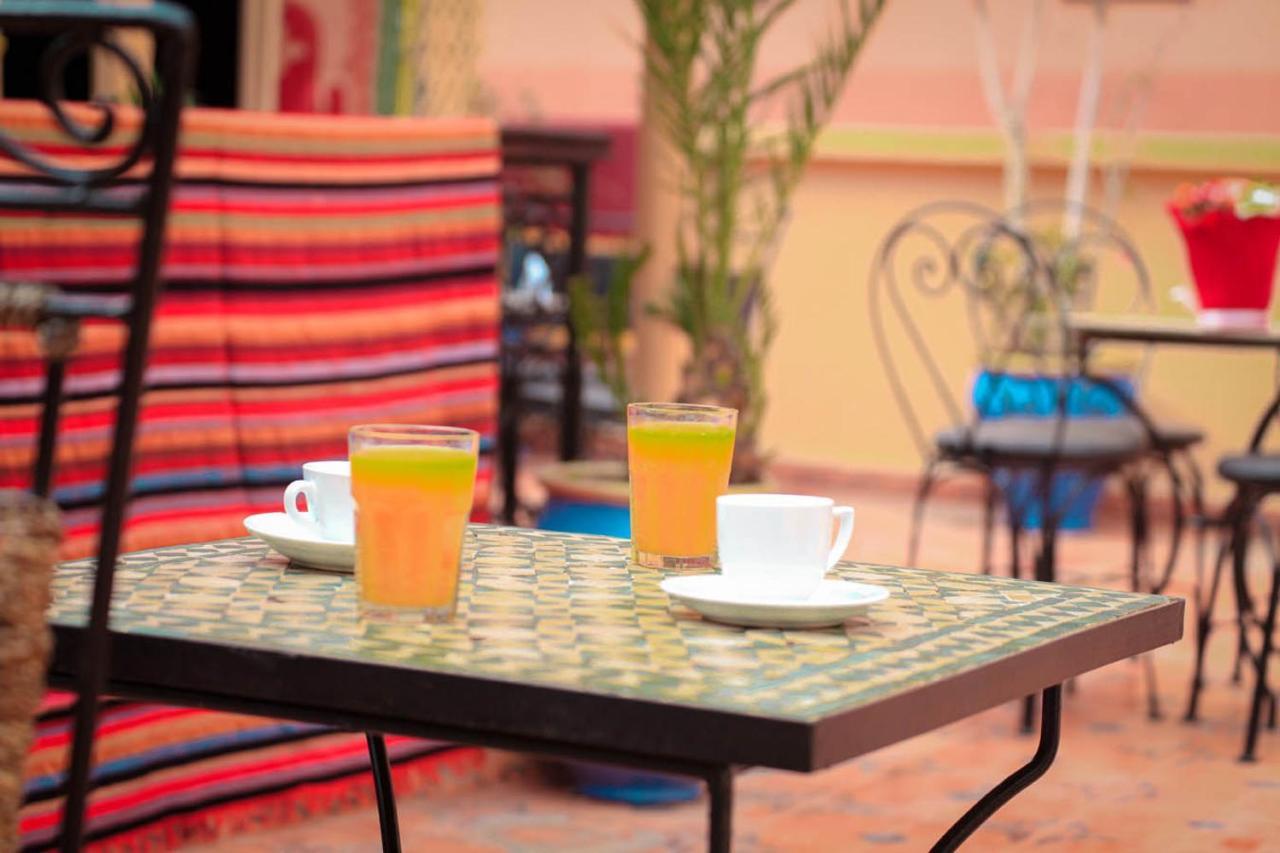 Douja Bed & Breakfast
