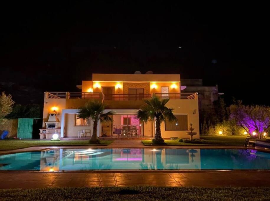 Spacious Moroccan Private With Heated Pool Marrakesh