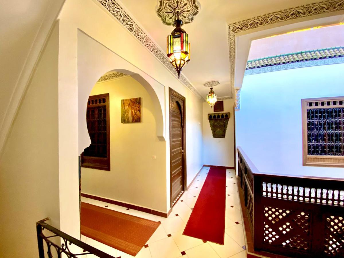 Jibraile Riad *