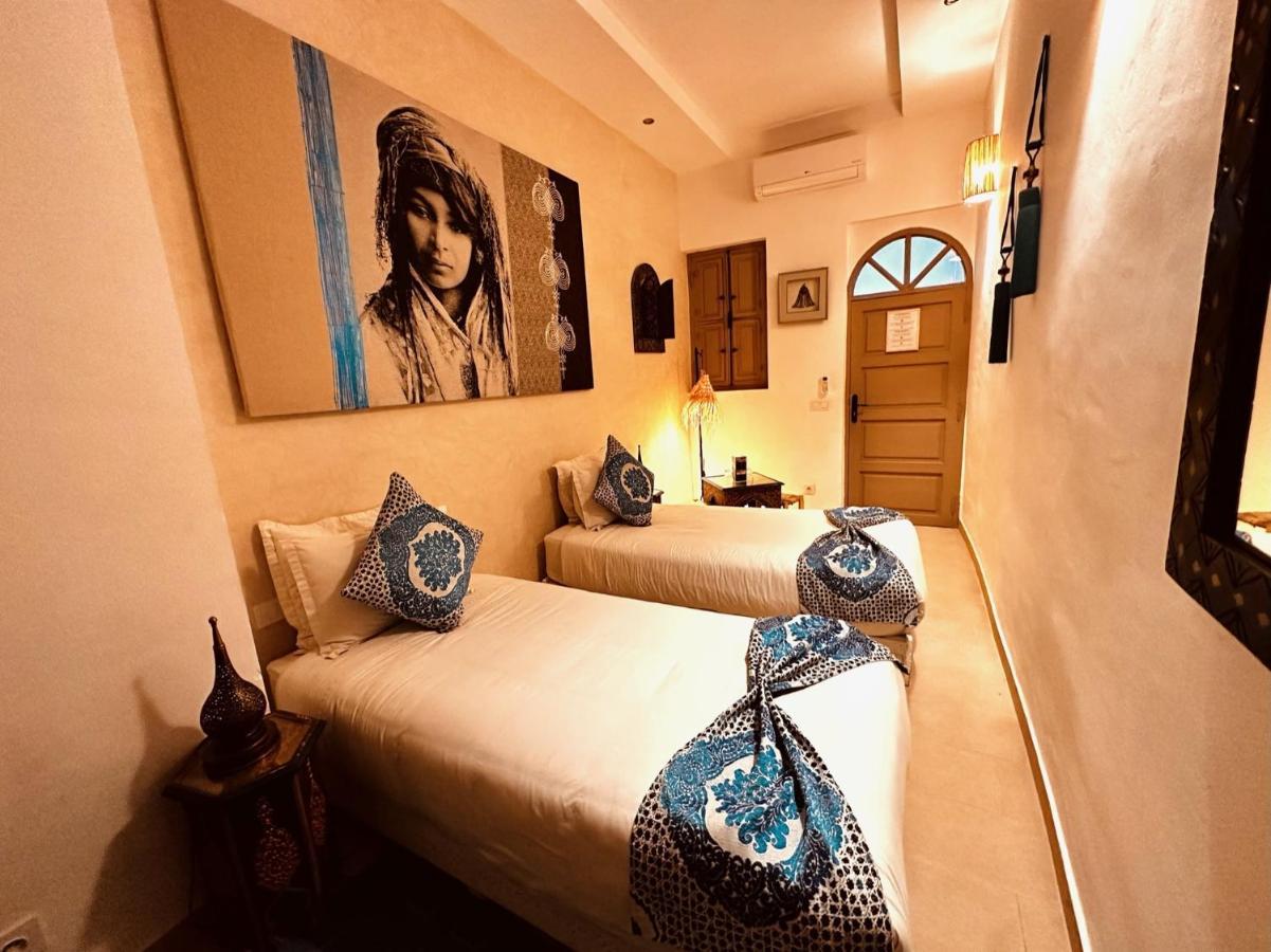 Dollar Des Sables & Riad 3*