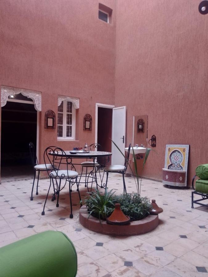 Kaliste Apartment *