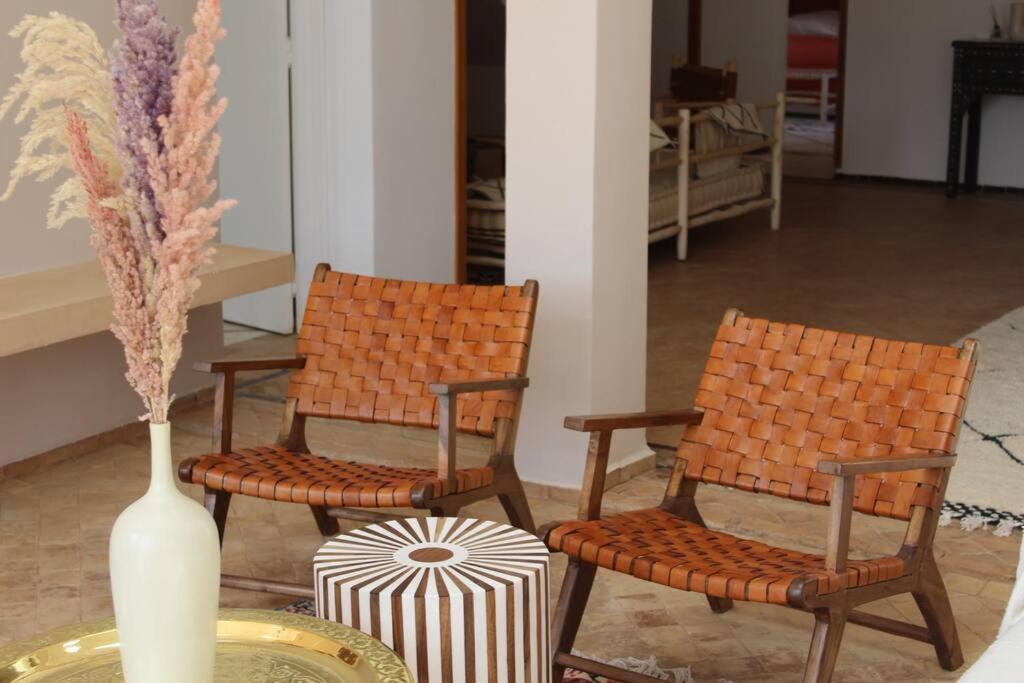 Villa Ily Marrakech Avec Piscine Et Vue Sur L'altas : Coup De Coeur!