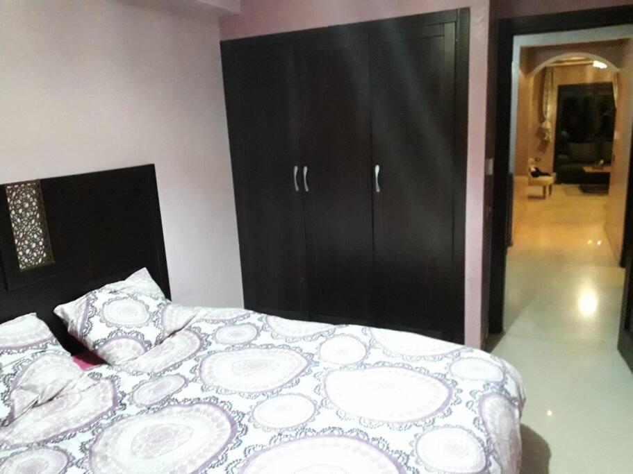 Gueliz, Majorelle, Beautiful Apartment With Large Terrace *