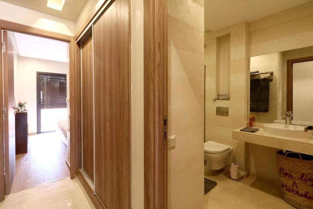 Appartamento App. Traversant Au Gueliz + Piscine Sur Le Toit Marrakesh