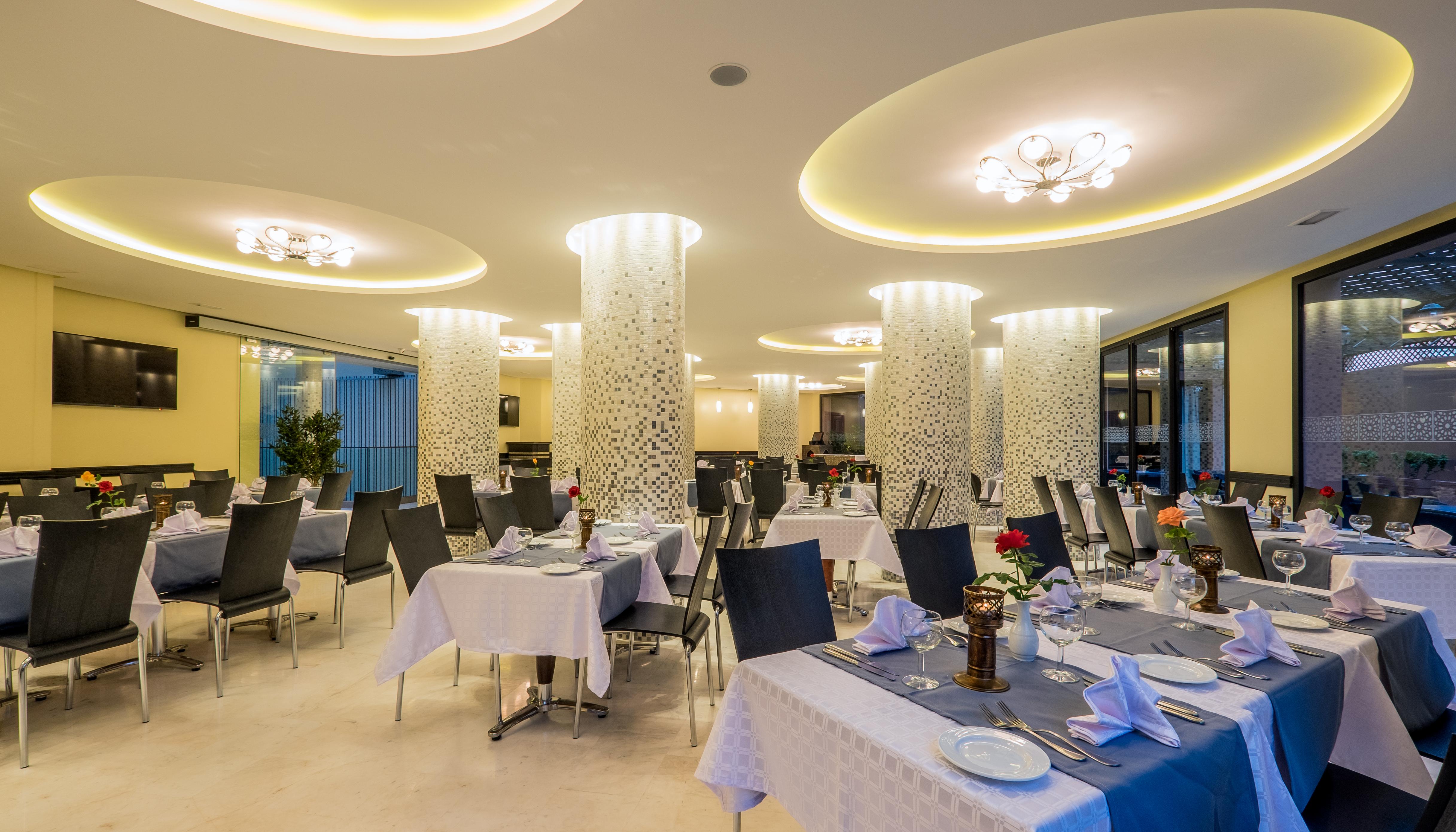 Ayoub & Hotel