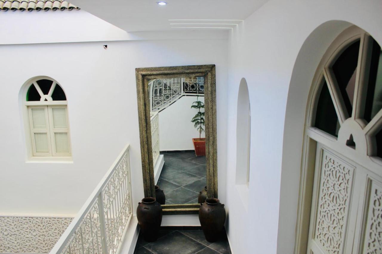 Dar Jomana Riad *