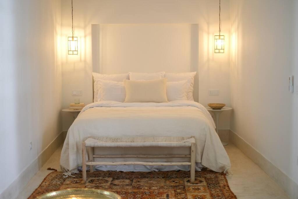 Villa Dar Num, Luxury Private Riad With Pool & Breakfast - Car Access In Medina