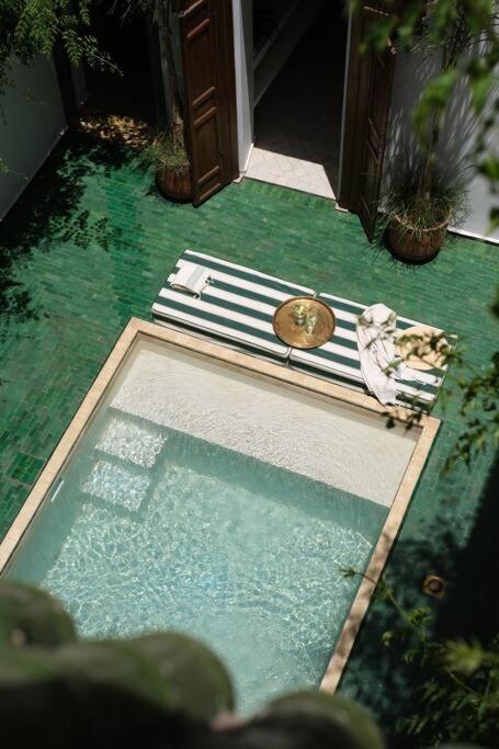 Dar Num, Luxury Private Riad With Pool & Breakfast - Car Access In Medina Villa Marrakesh