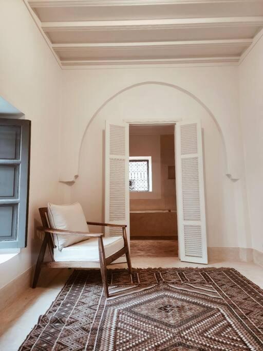 Dar Num, Luxury Private Riad With Pool & Breakfast - Car Access In Medina Marrakesh