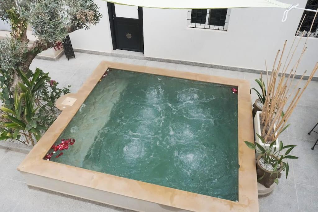 Private Halal 2 Swimming Pool Not Overlooked Villa *