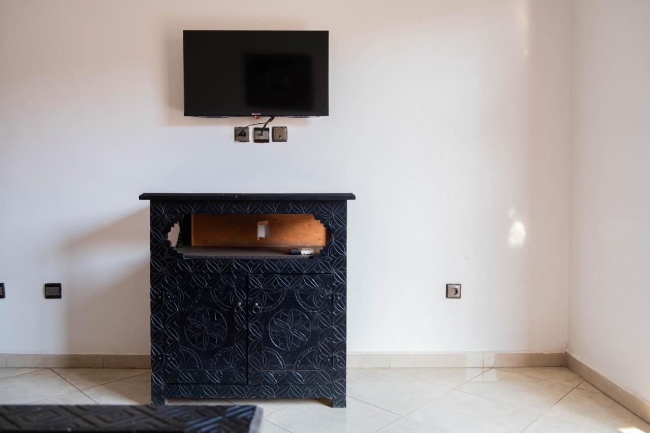 Appartement Apart Larbi *