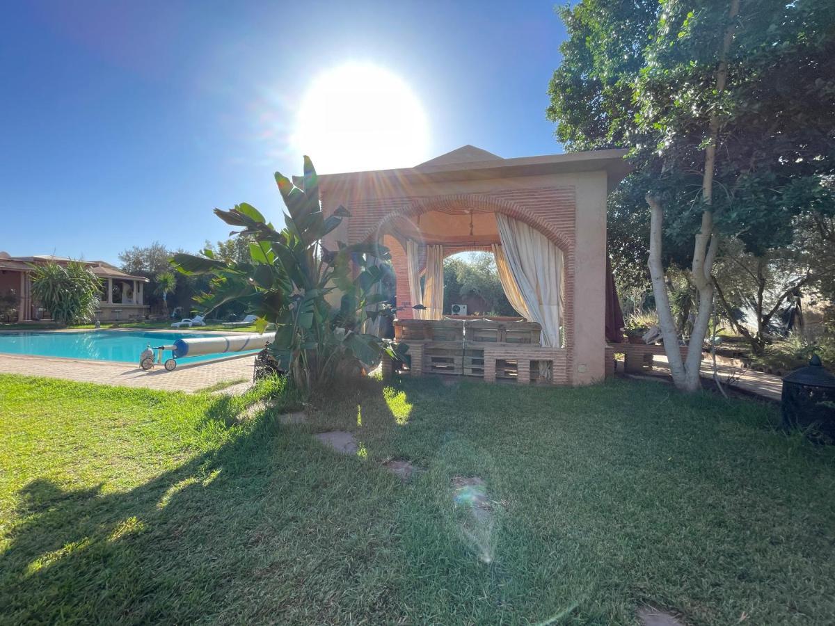 Villa Authentic Ideal For 16+ Guests