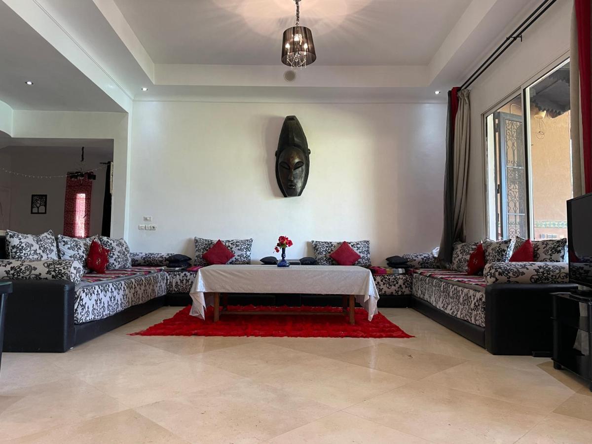 Authentic Ideal For 16+ Guests Villa