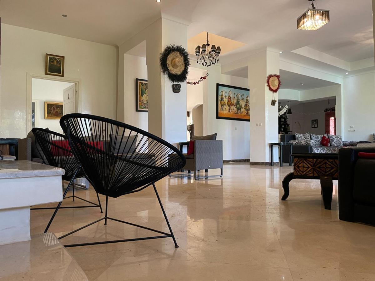 Authentic Ideal For 16+ Guests