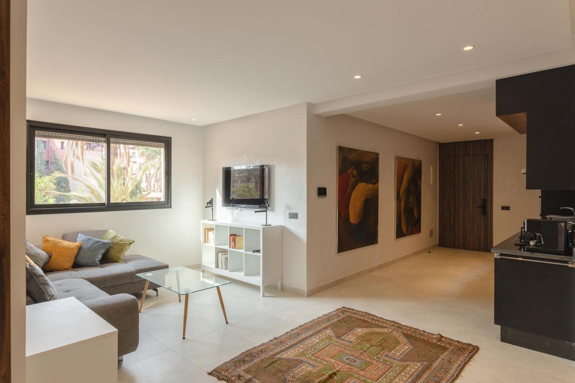 Uniquement Familial 2 Spacieux Cosy, Calme Appartement