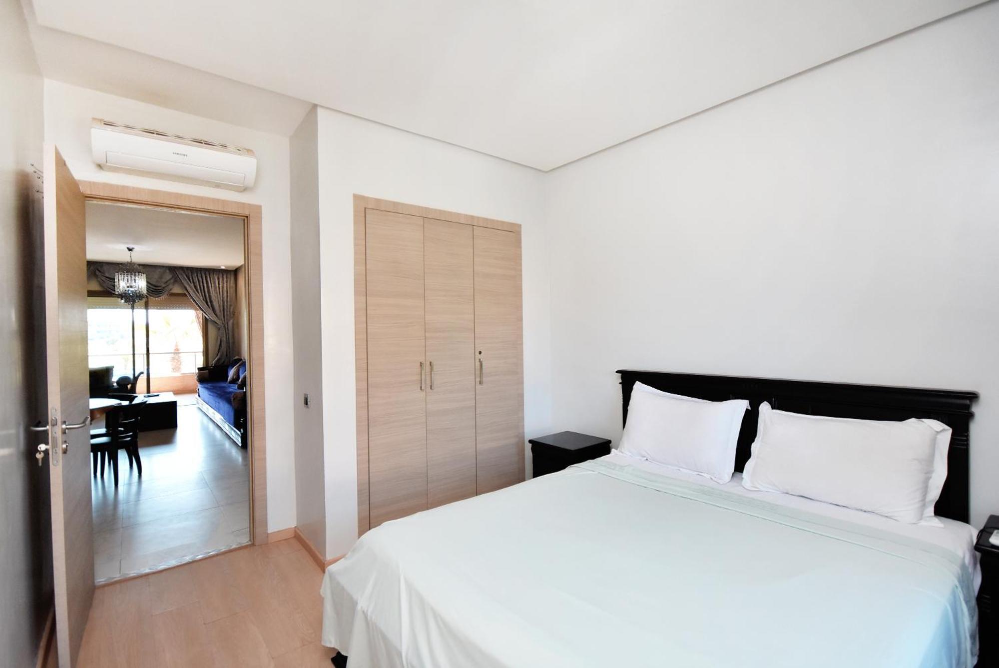 Apartment Prestegia Jade Near Aeroport *