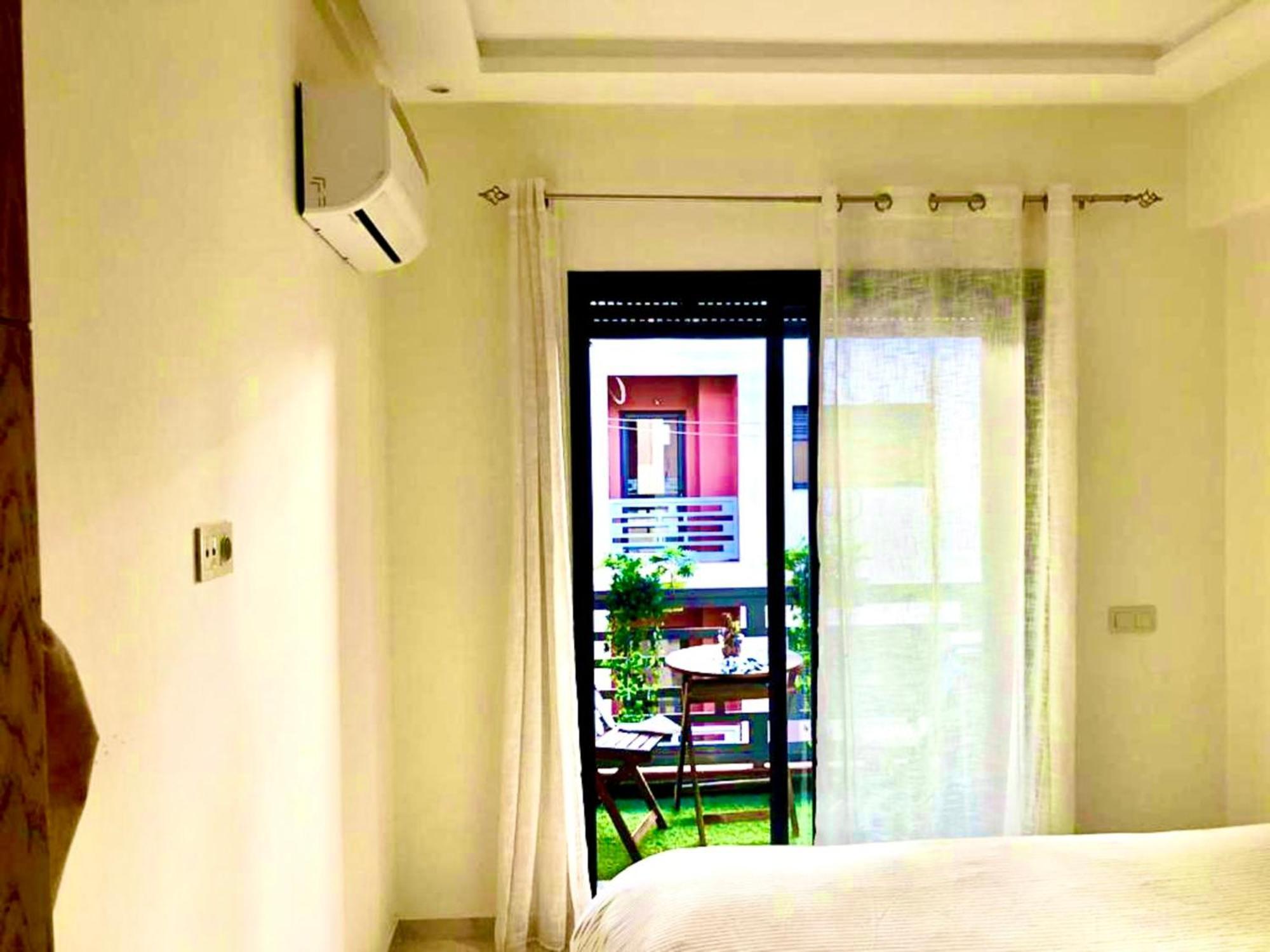 Luxurious King Bed W/pool. Well Centered. Appartement