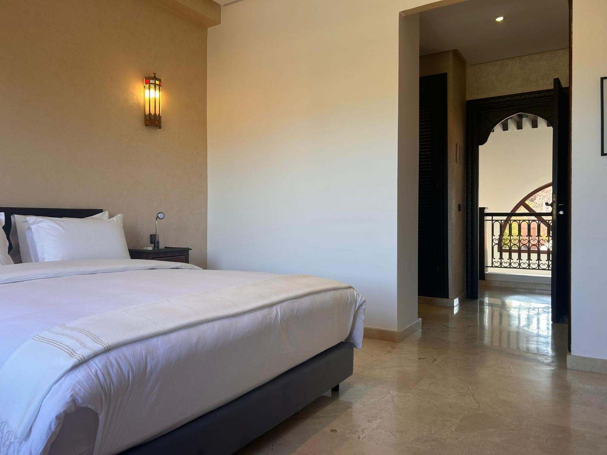 Golf Amelkis, Piscine Parking Privee - Ark Realty *