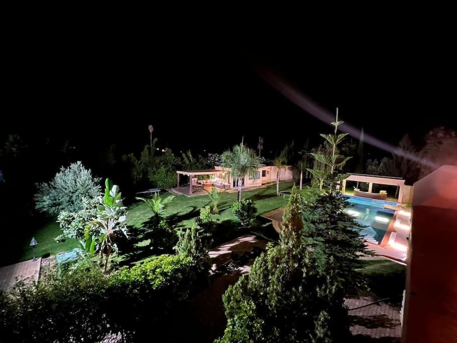 Splendide De Luxe Privatisee Avec Cuisiniere - Piscine Chauffee - Jacuzzi & Hammam Villa *