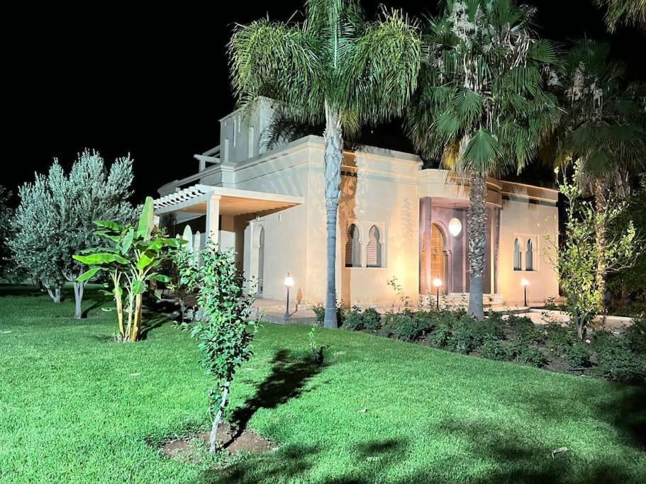 Villa Splendide De Luxe Privatisee Avec Cuisiniere - Piscine Chauffee - Jacuzzi & Hammam