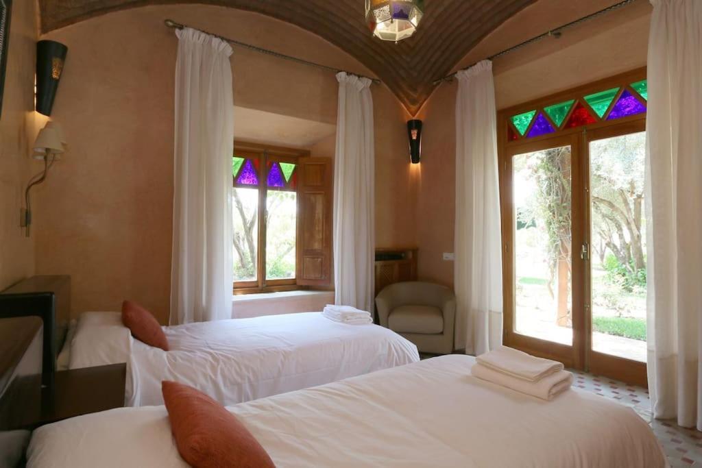 Superbe A 7 Min Du Centre Villa *