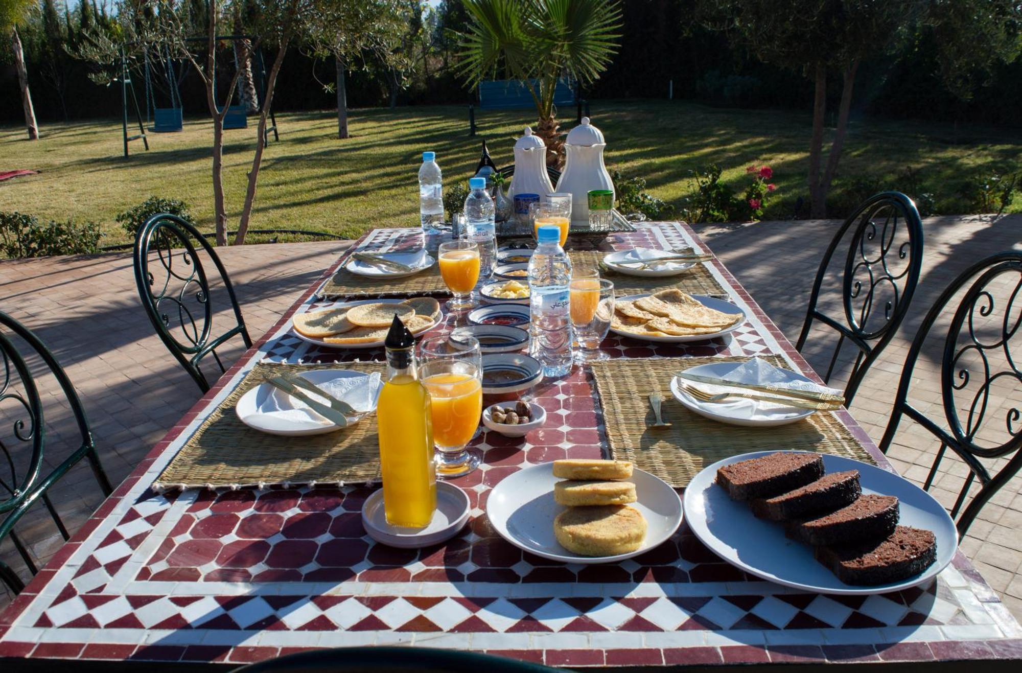Ferme D'hote Zomorroda Vakantieboerderij *