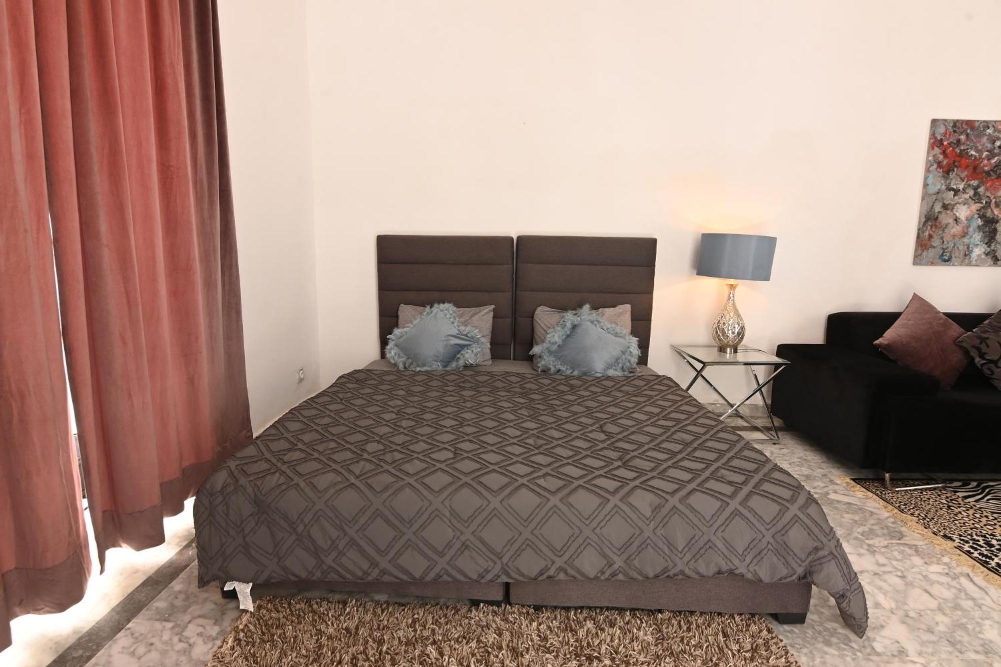 Vip Riad
