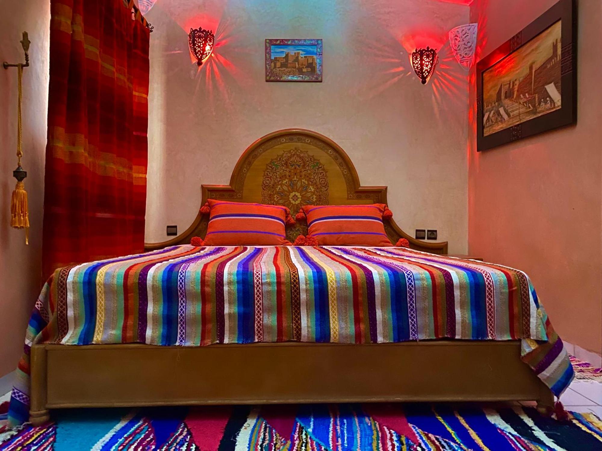 Kamal De Luxe Avec Jacuzzi Et Trois Piscines Au Coeur De Marrakech (adults Only)