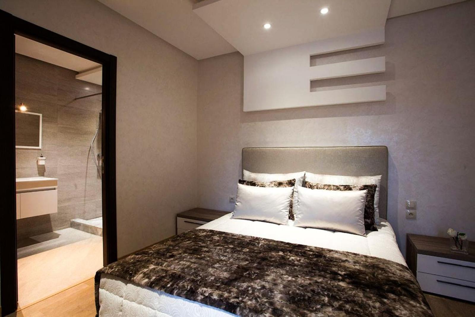Appartement Deux Avec Piscine Couverte