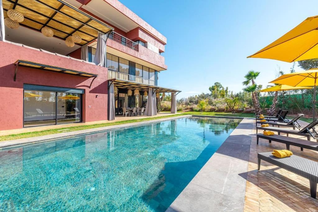 Amelkis Golf Manor Villa