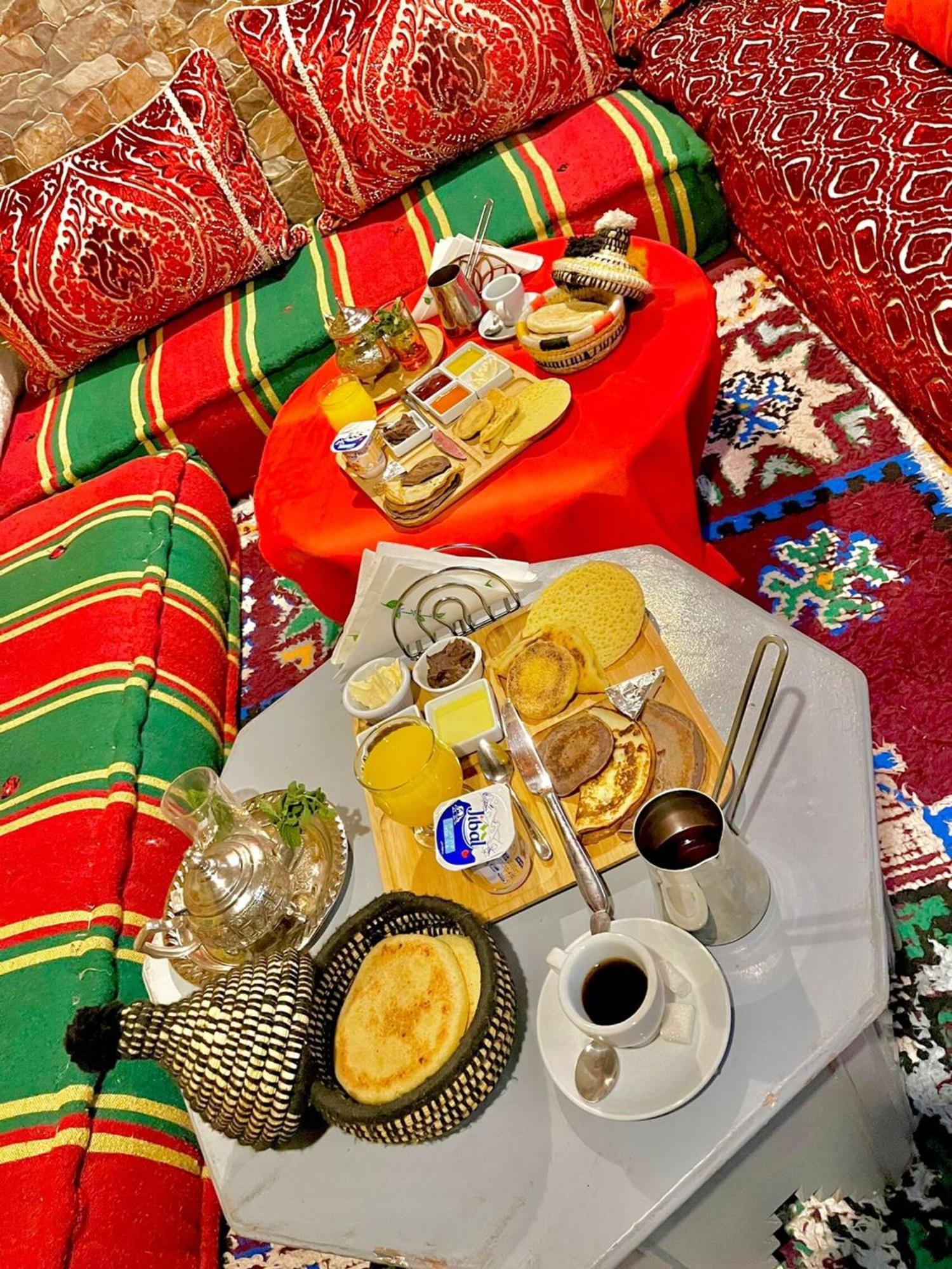Lalla Marrakech - Ideal For Couples & Groups Riad