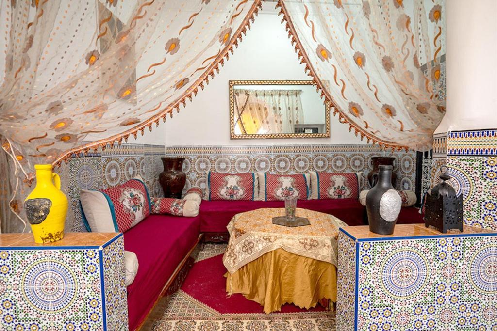 Lalla Aouich * Marrakesh