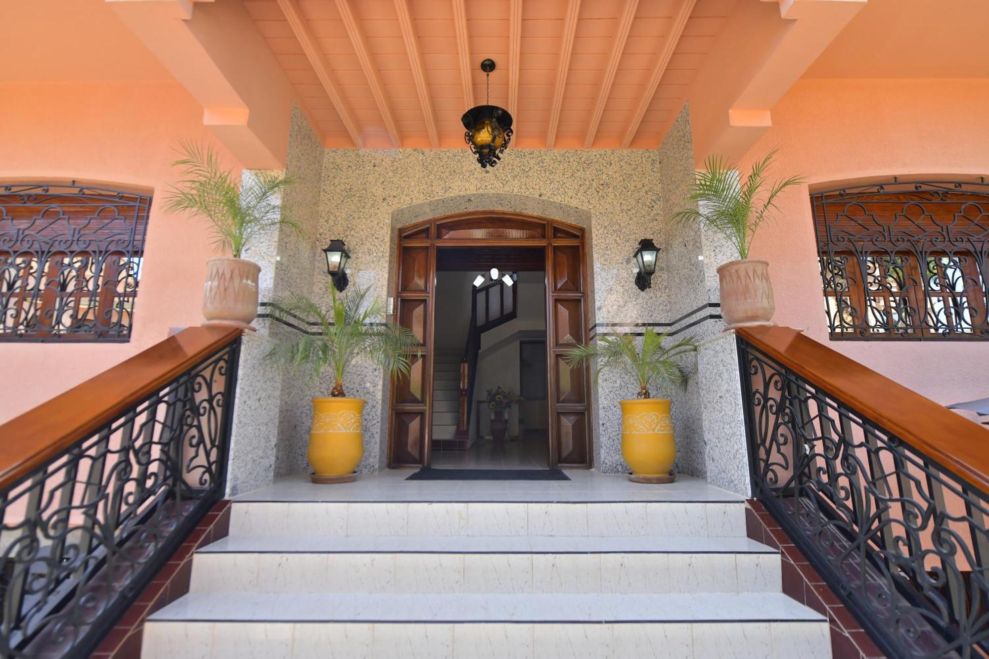 Villa Conforts *