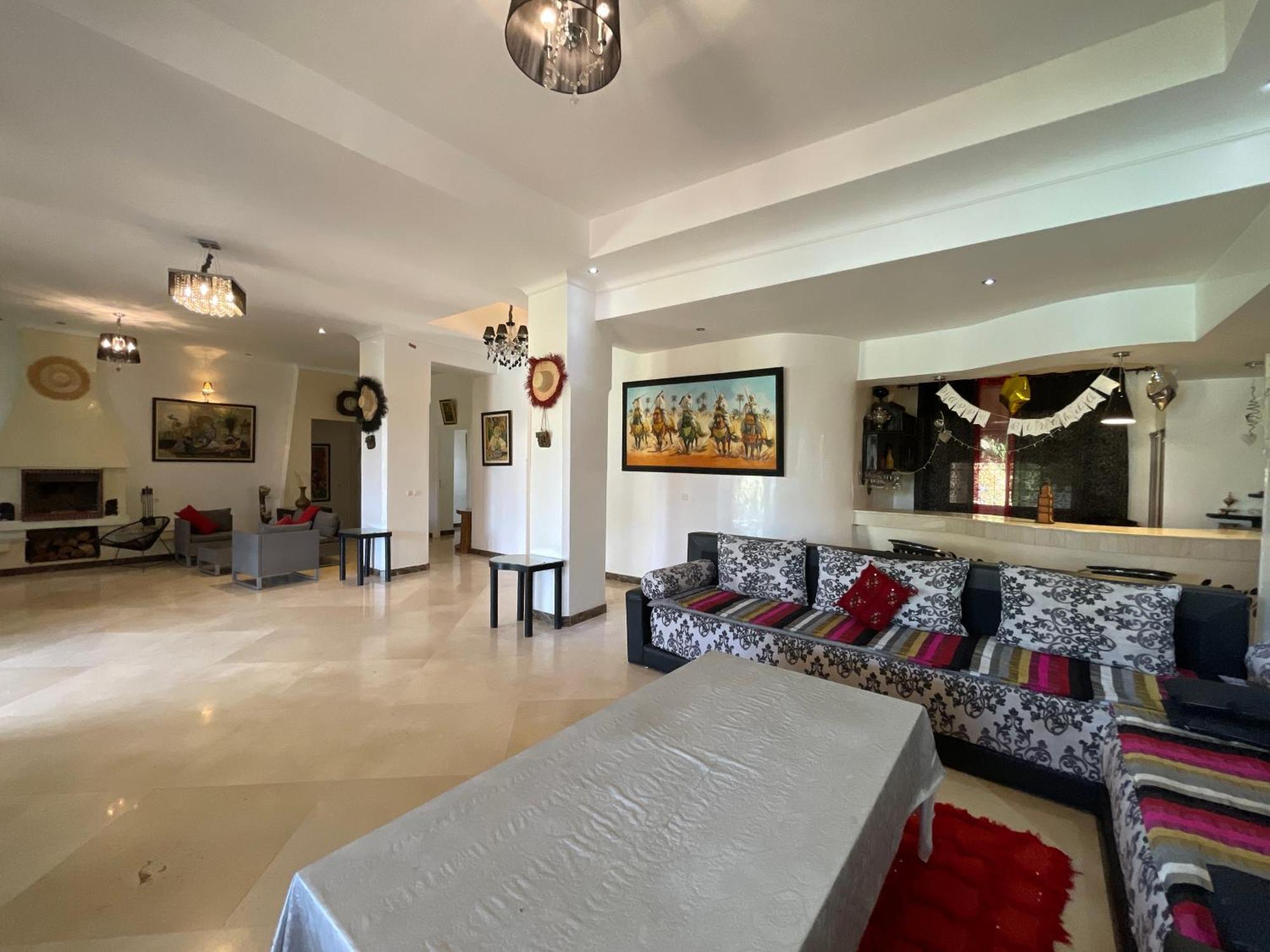 Authentic Ideal For 16+ Guests * Marrakesh