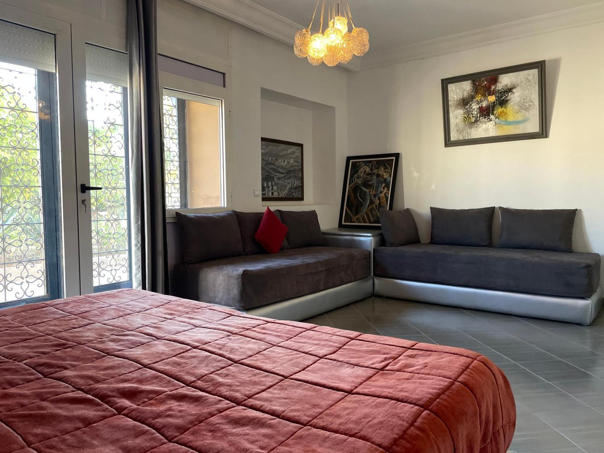 Authentic Ideal For 16+ Guests Villa *