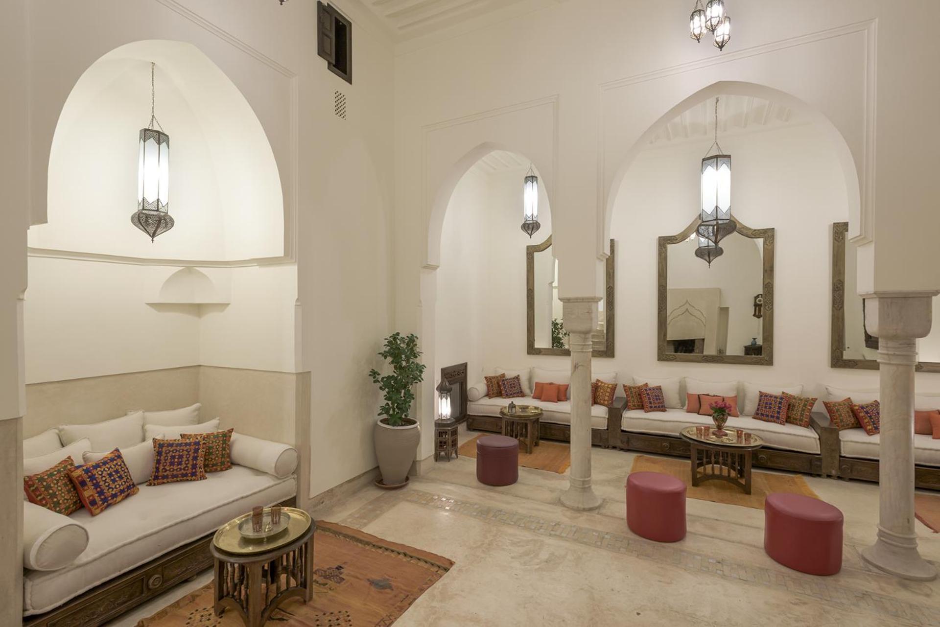 Hayati Riad