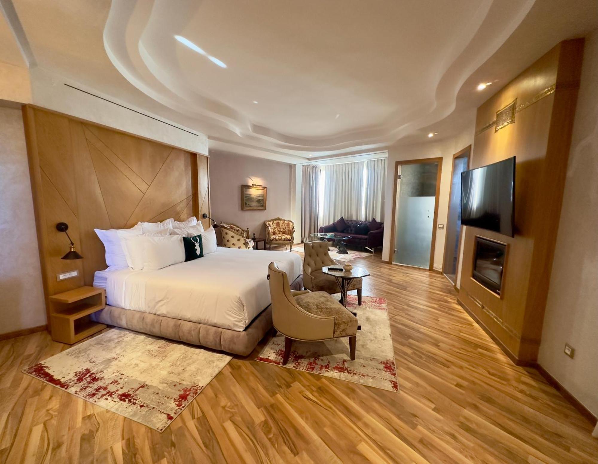 Sillage Palace Hotel 5*