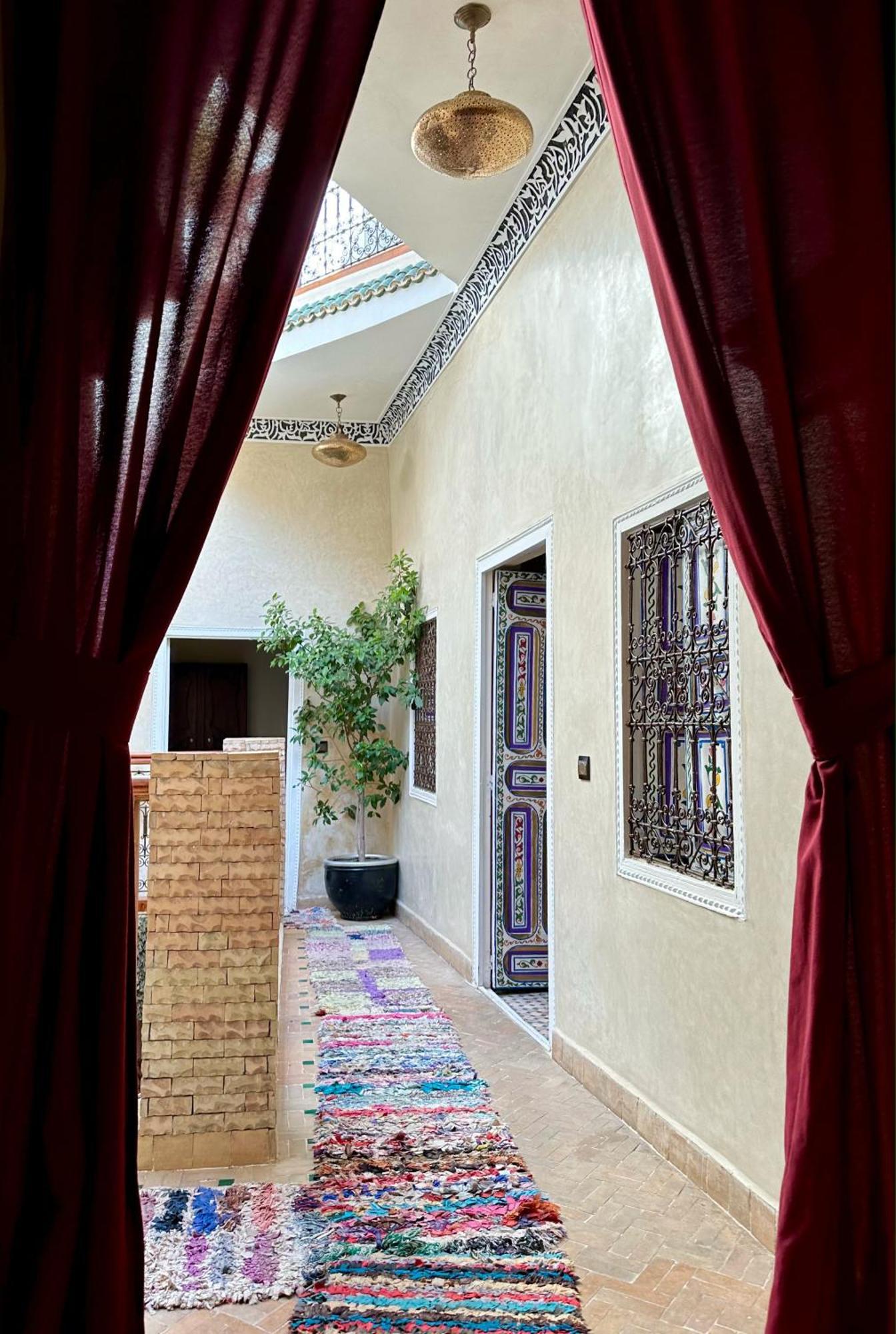 Hna Ben Saleh 3*