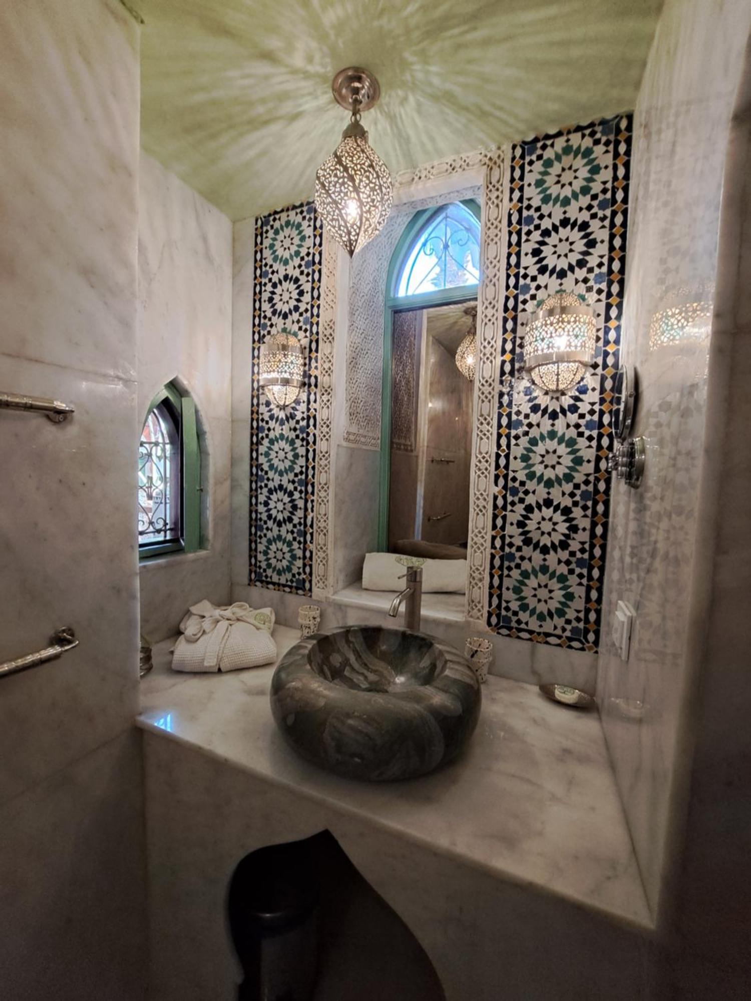 Dar Al Kounouz 3*