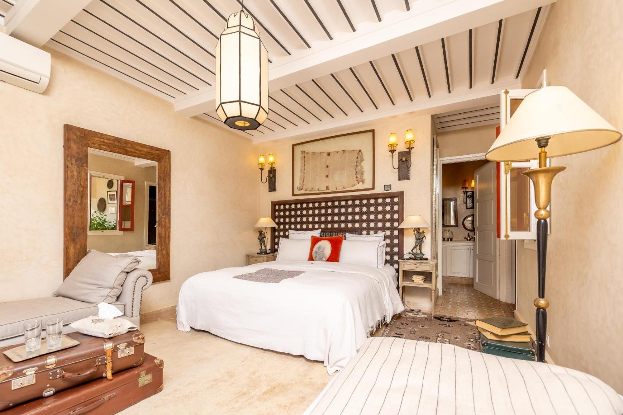 Riad Indian Palace
