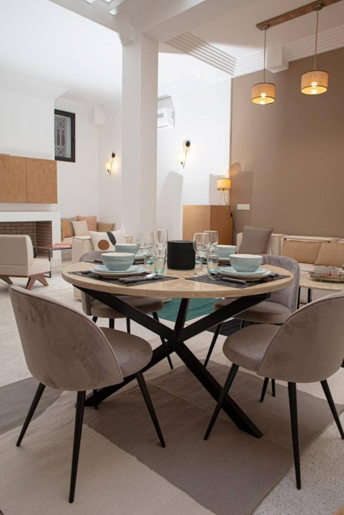 Privatise - 2 & Petit Dejeuner -terrasse Villa *