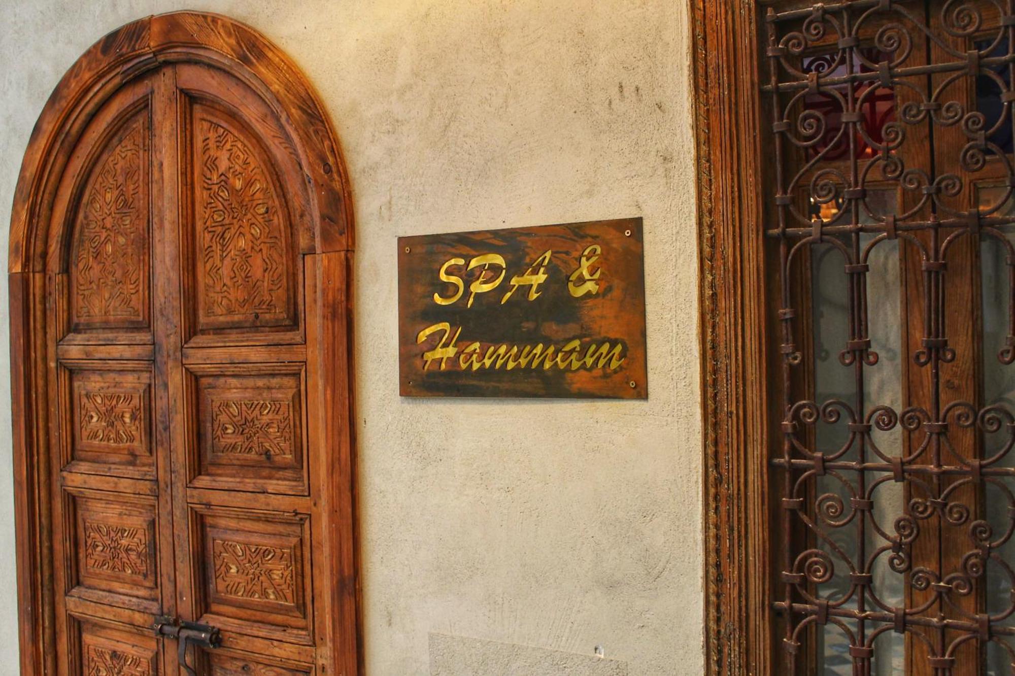 Belikoss Pool & Bed & Breakfast