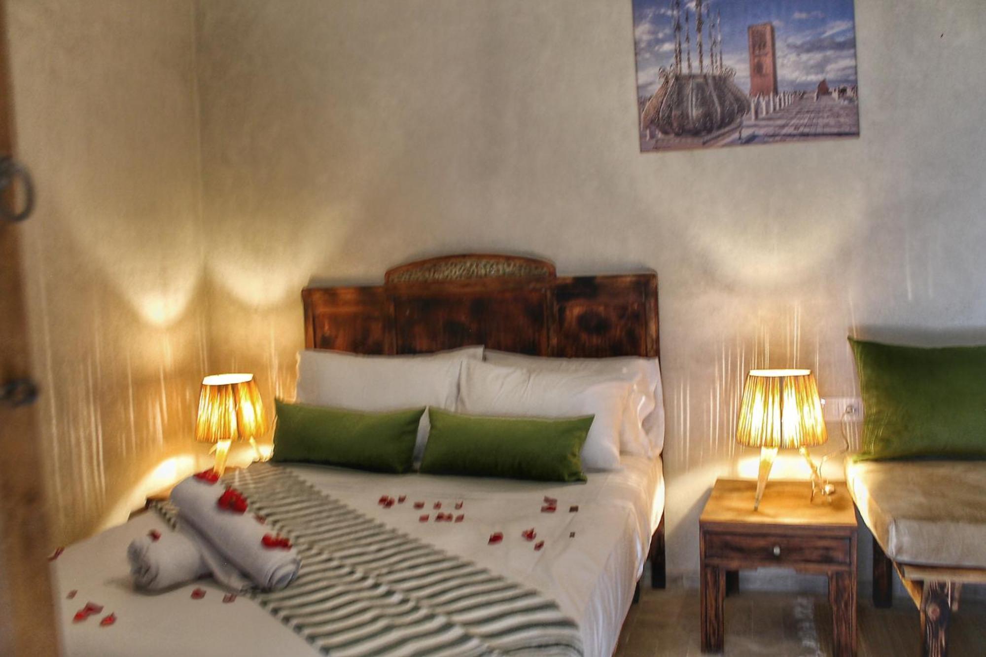 Belikoss Pool & Bed & Breakfast *
