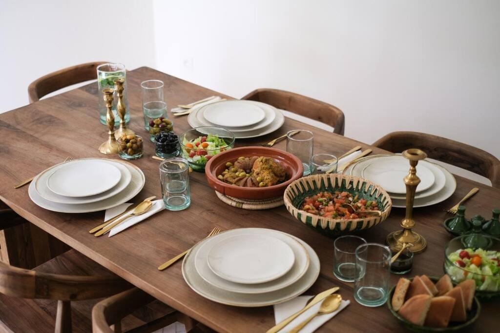 Dar Num, Luxury Private Riad With Pool & Breakfast - Car Access In Medina Villa Marrakesh